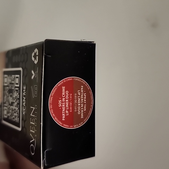 NIB Qveen Partners in crime Lip liner duo - Picture 4 of 4